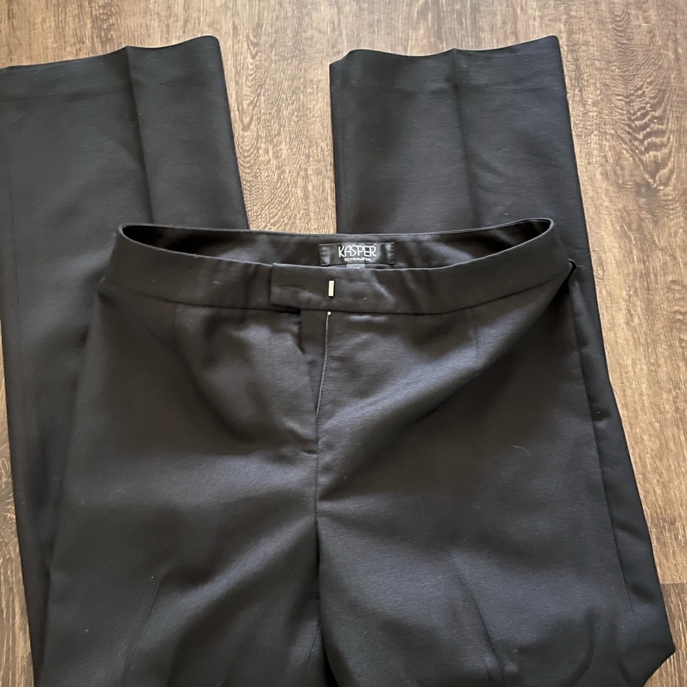 Kasper Women's Black Blazer and Pants - Picture 5 of 6